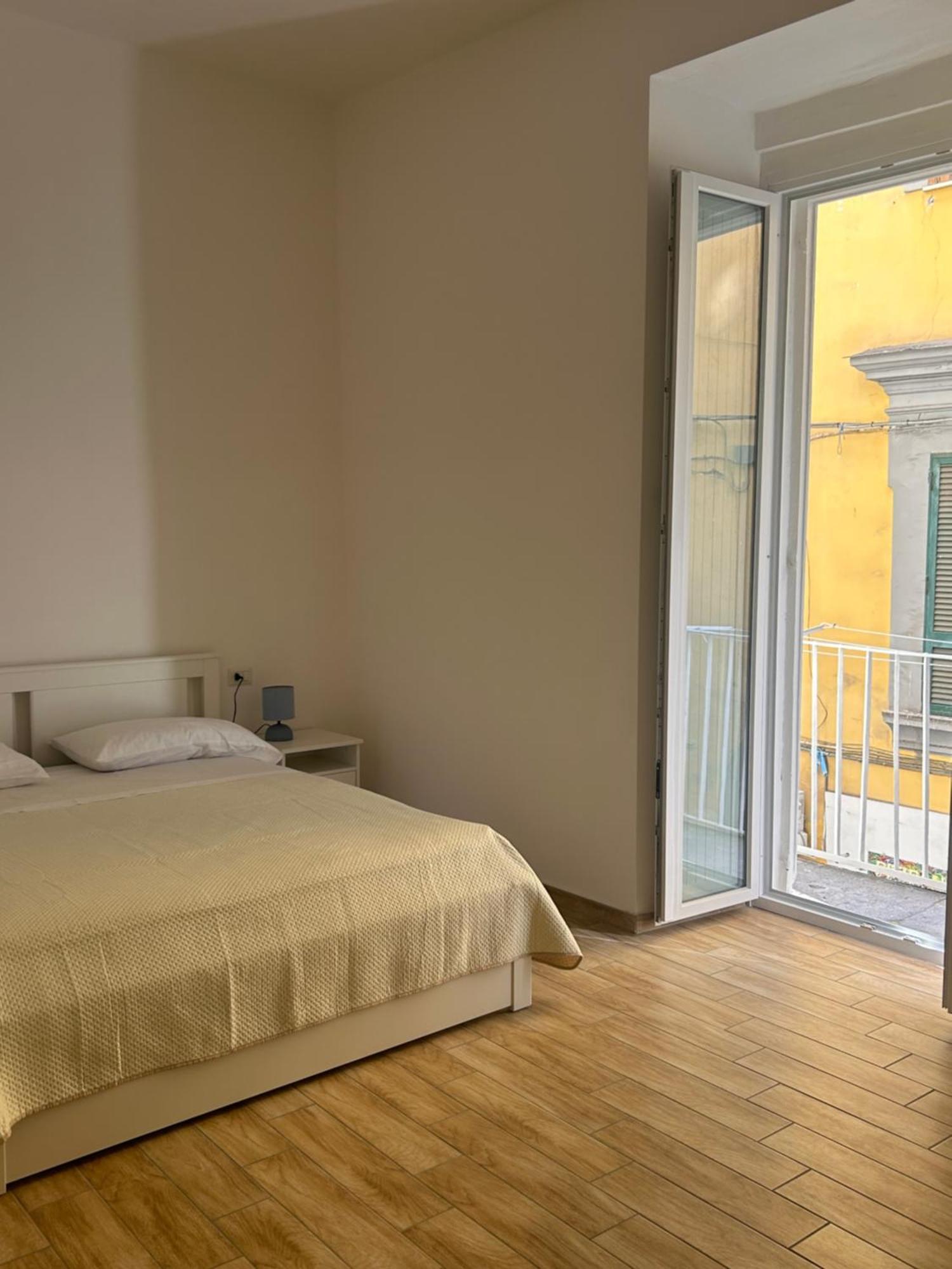 Suite Di Giordy Napoli Centro Buitenkant foto